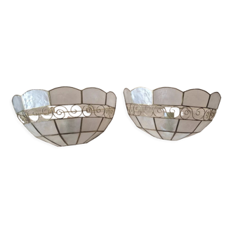 Duo of mother-of-pearl wall lamps