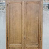 Parisian oak cabinet