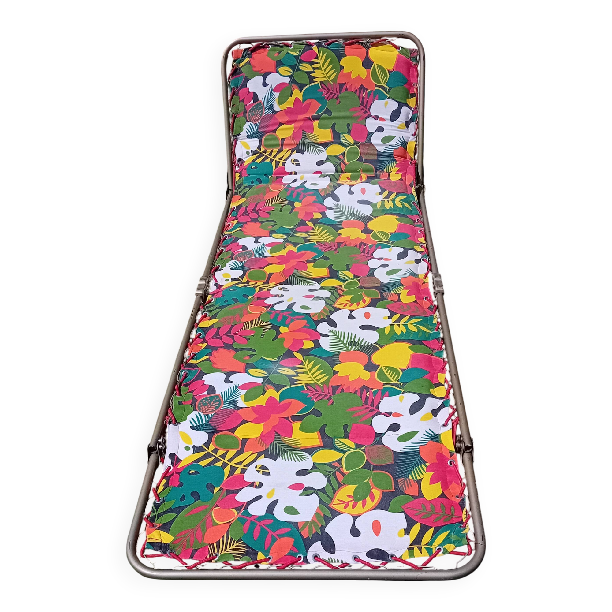 Vintage Deckchair-Camp Bed