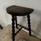 Tabouret de ferme tripode en bois