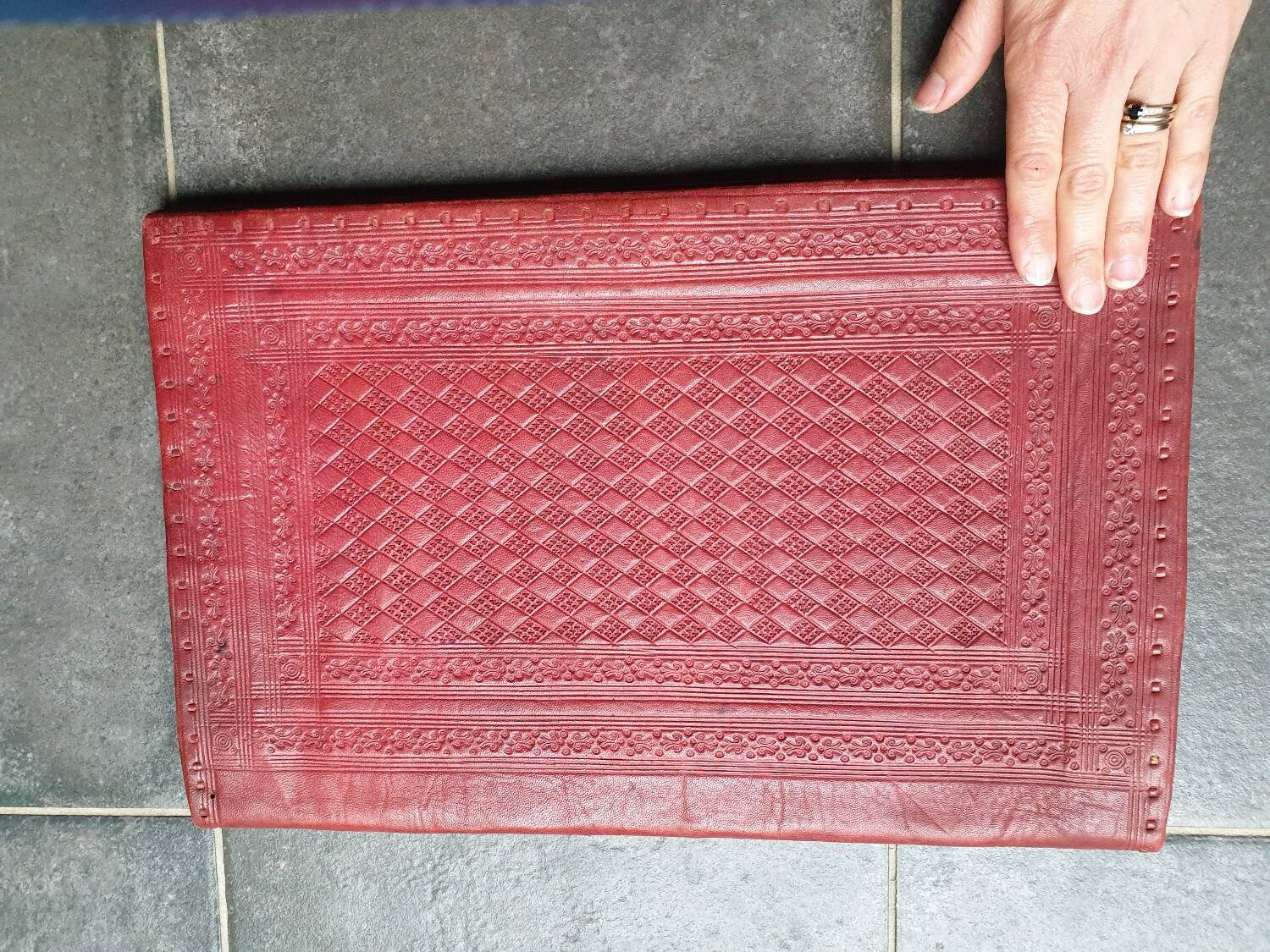 Sous-main cuir martelé