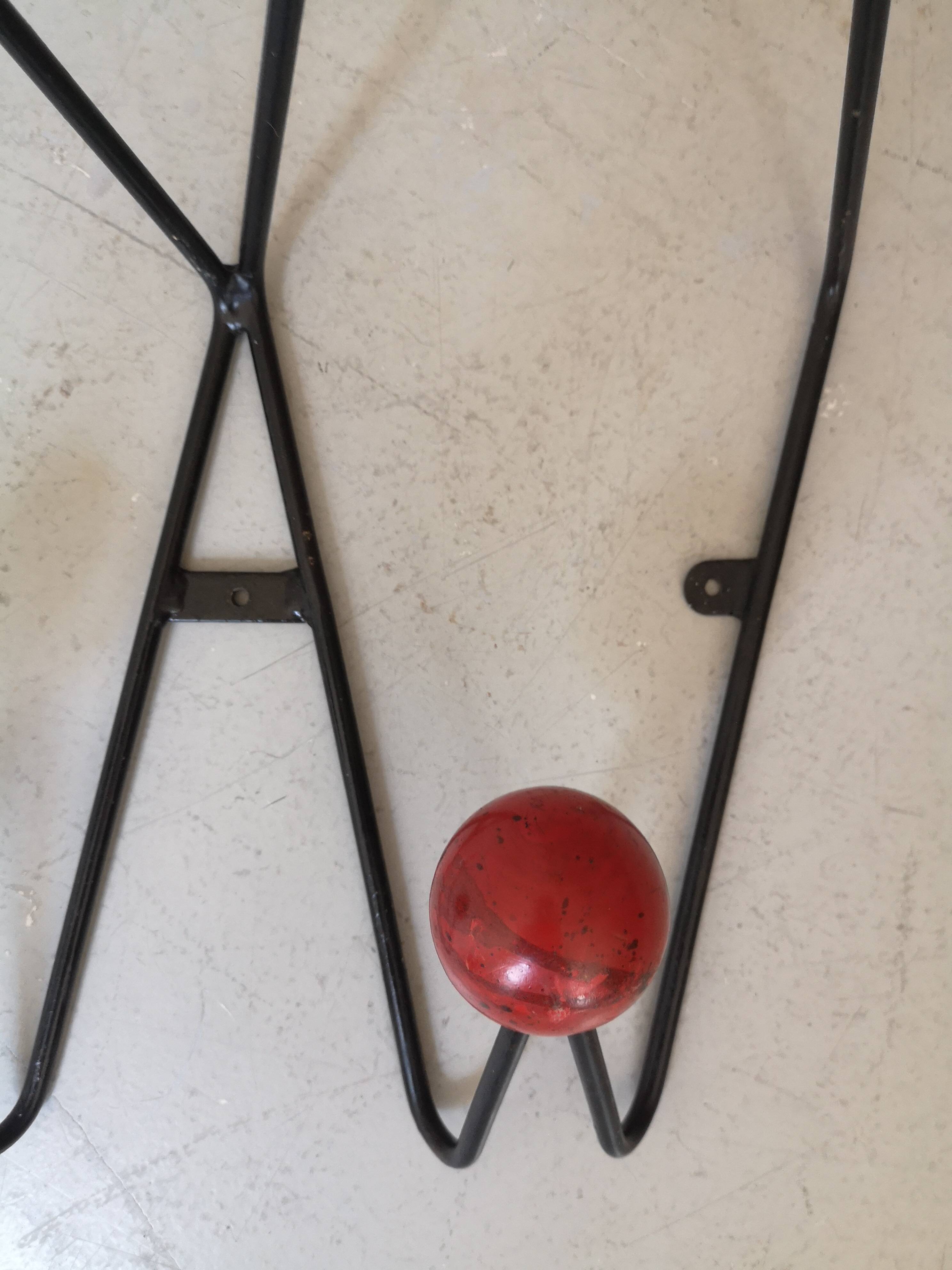 black metal wall coat rack Roger Feraud, 1960 - 1970