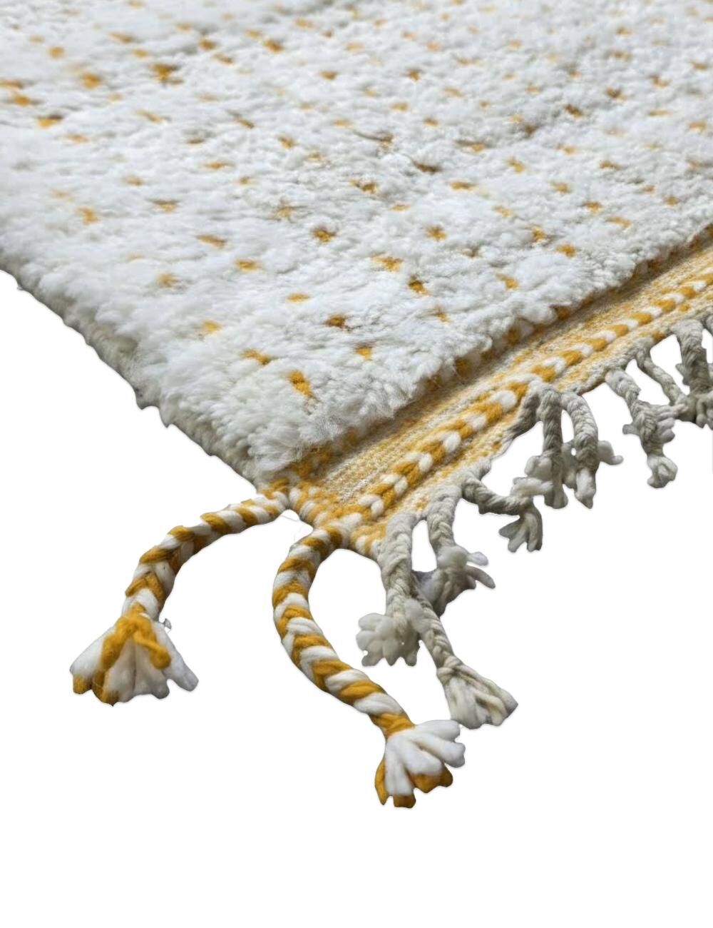 White carpet with yellow dots - 276 x 211 cm