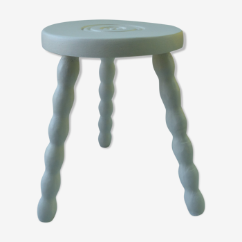 Tripod stool