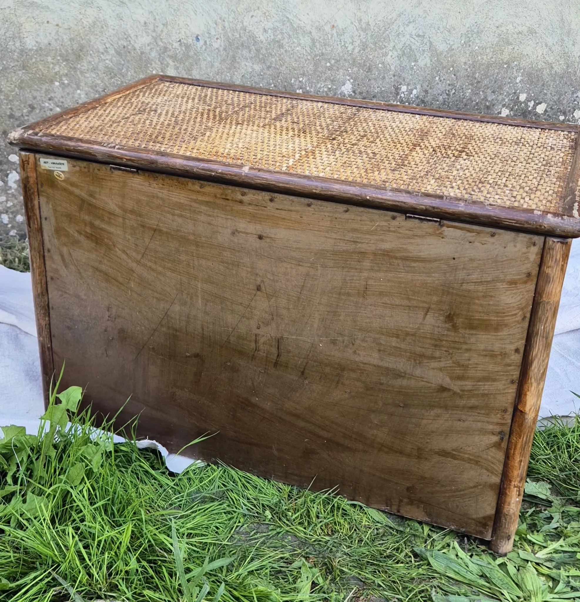 Vintage wicker chest of drawers furniture