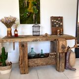 Old wooden workbench