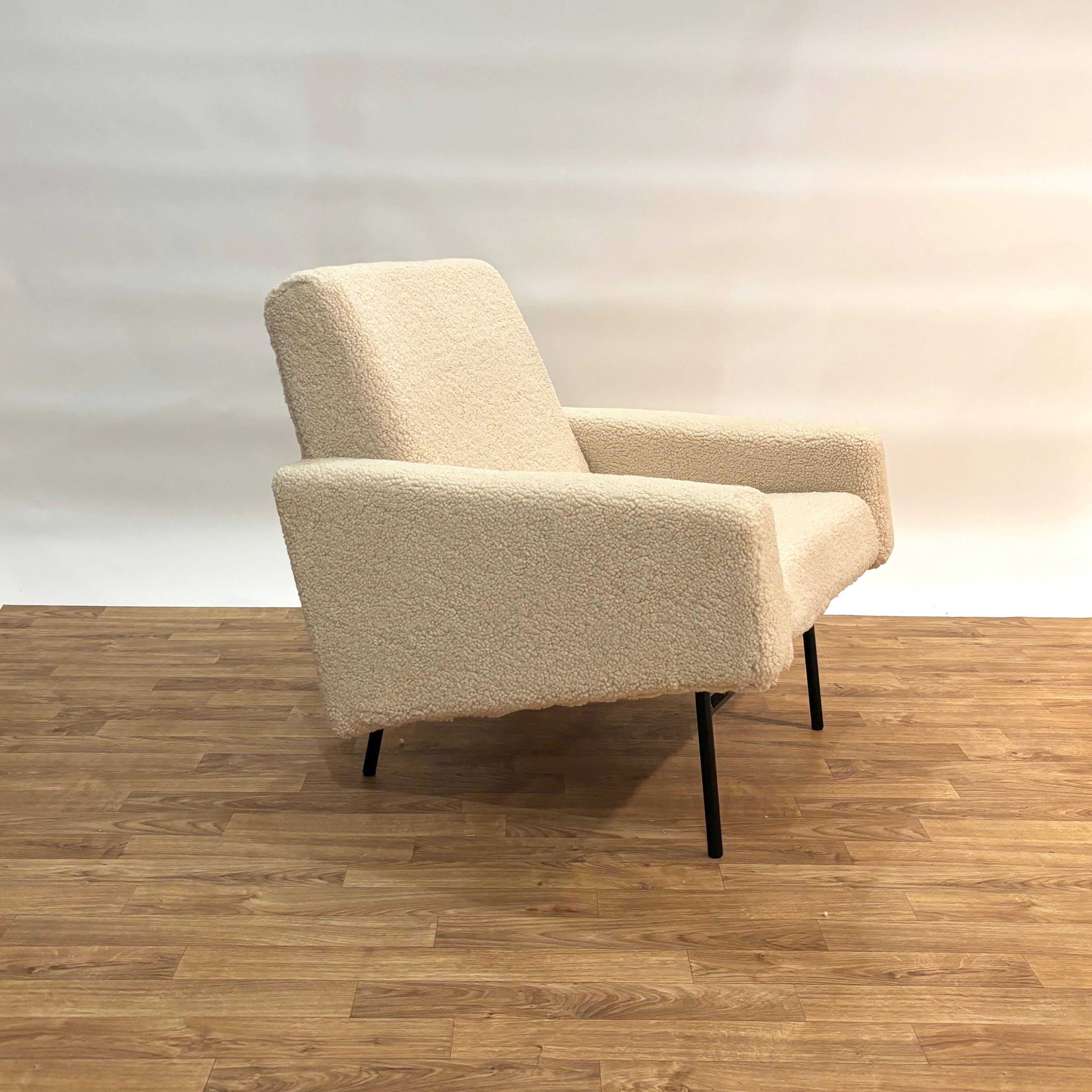 Set de 2 fauteuils Guariche édition Airborne retapissés