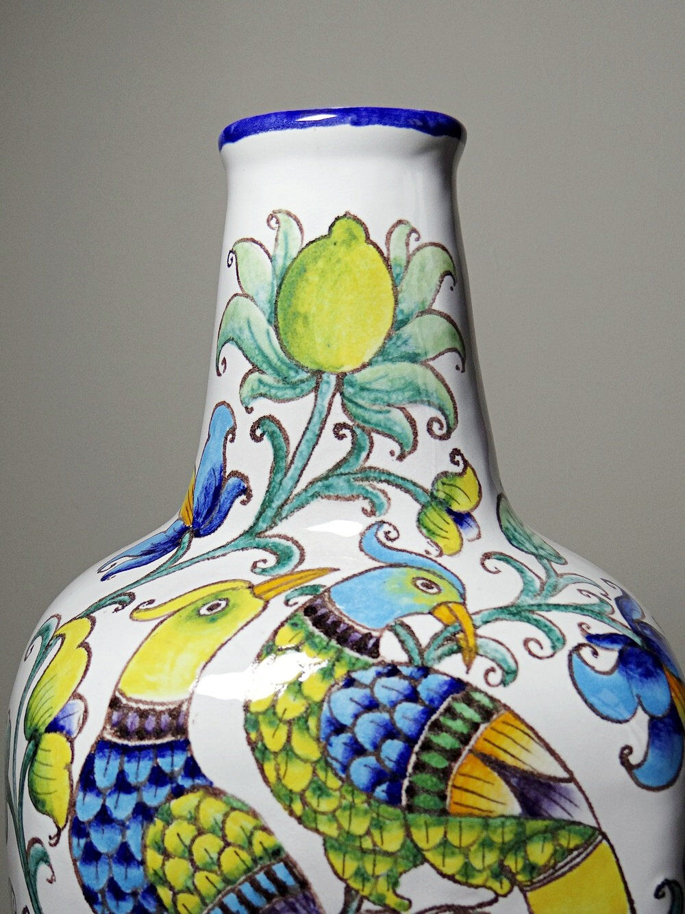 Large vintage Italian bottle vase from the 60s-80s in the style of Innocenti.