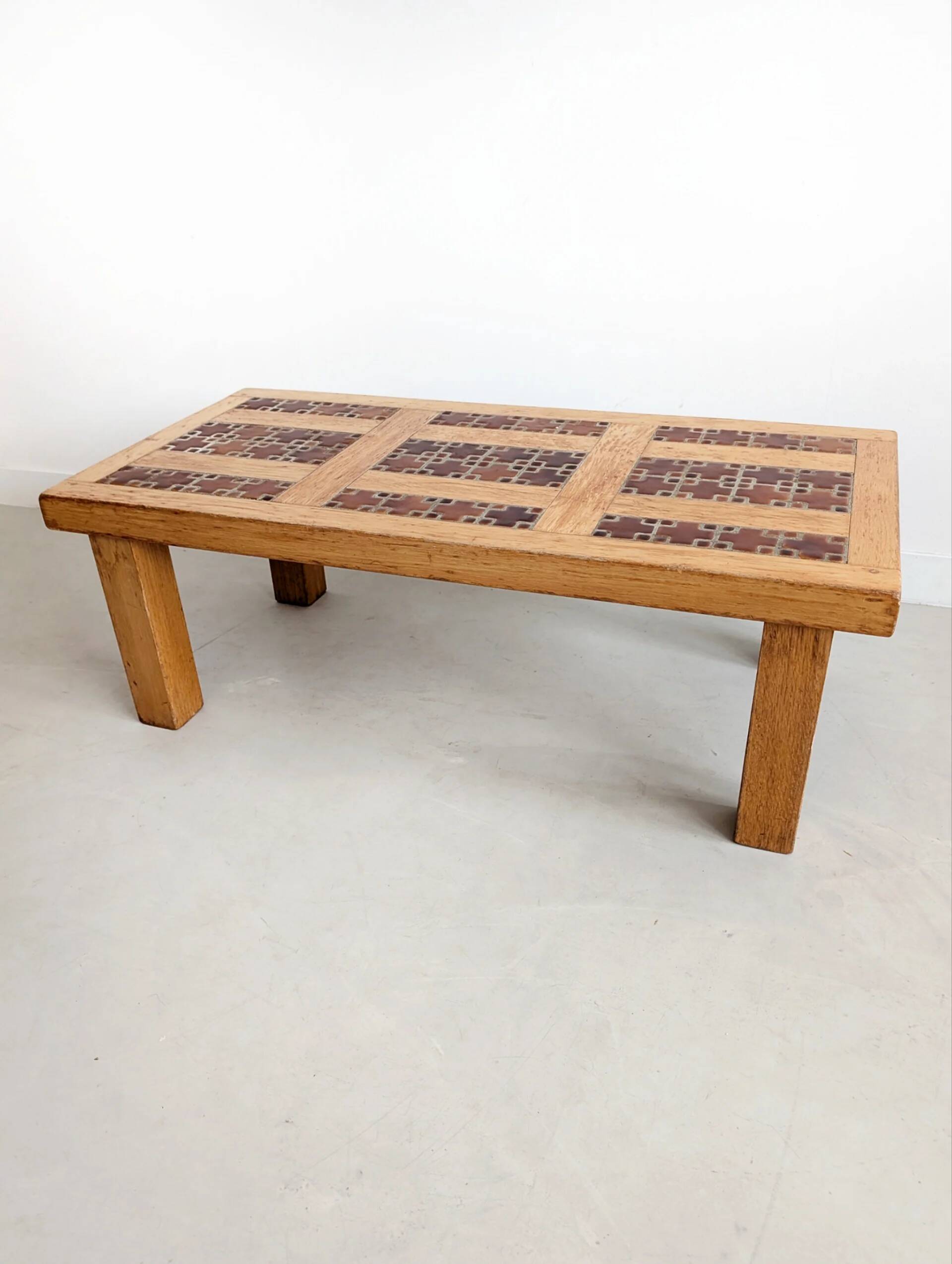 Brutalist elm wood coffee table 1970s