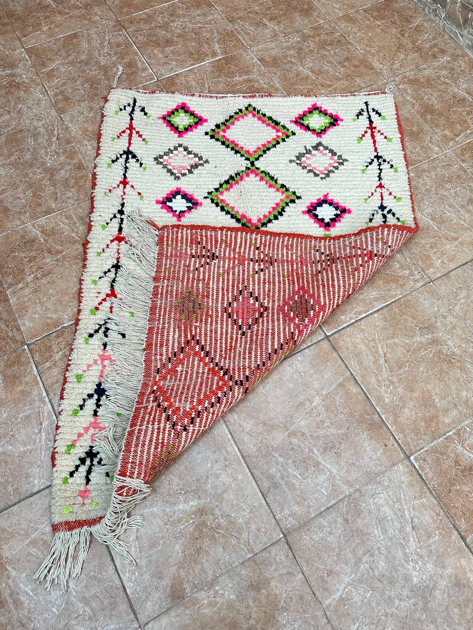 Moroccan Berber Rug Costum - Moroccan Wool Rug - New Azilal Rug - Beni Ouarain Style