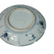 Chinese blue and white dish with spiral lotus decoration – Fujian, c.1800