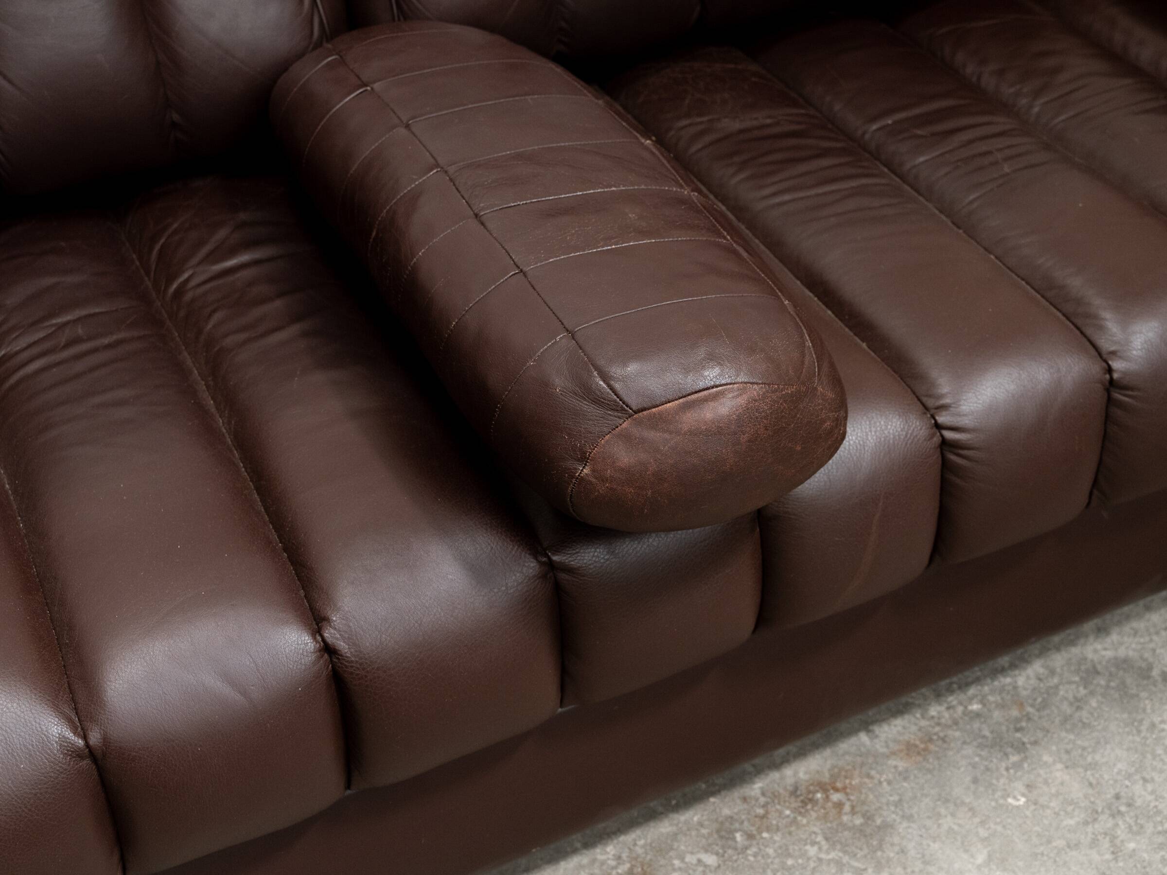 Canapé vintage DS 85 en cuir marron par De Sede 1980