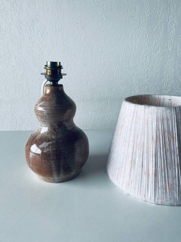 Lampe vintage en céramique signée