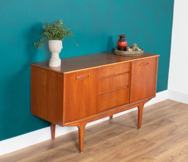 Buffet court Jentique rétro en teck des années 1960