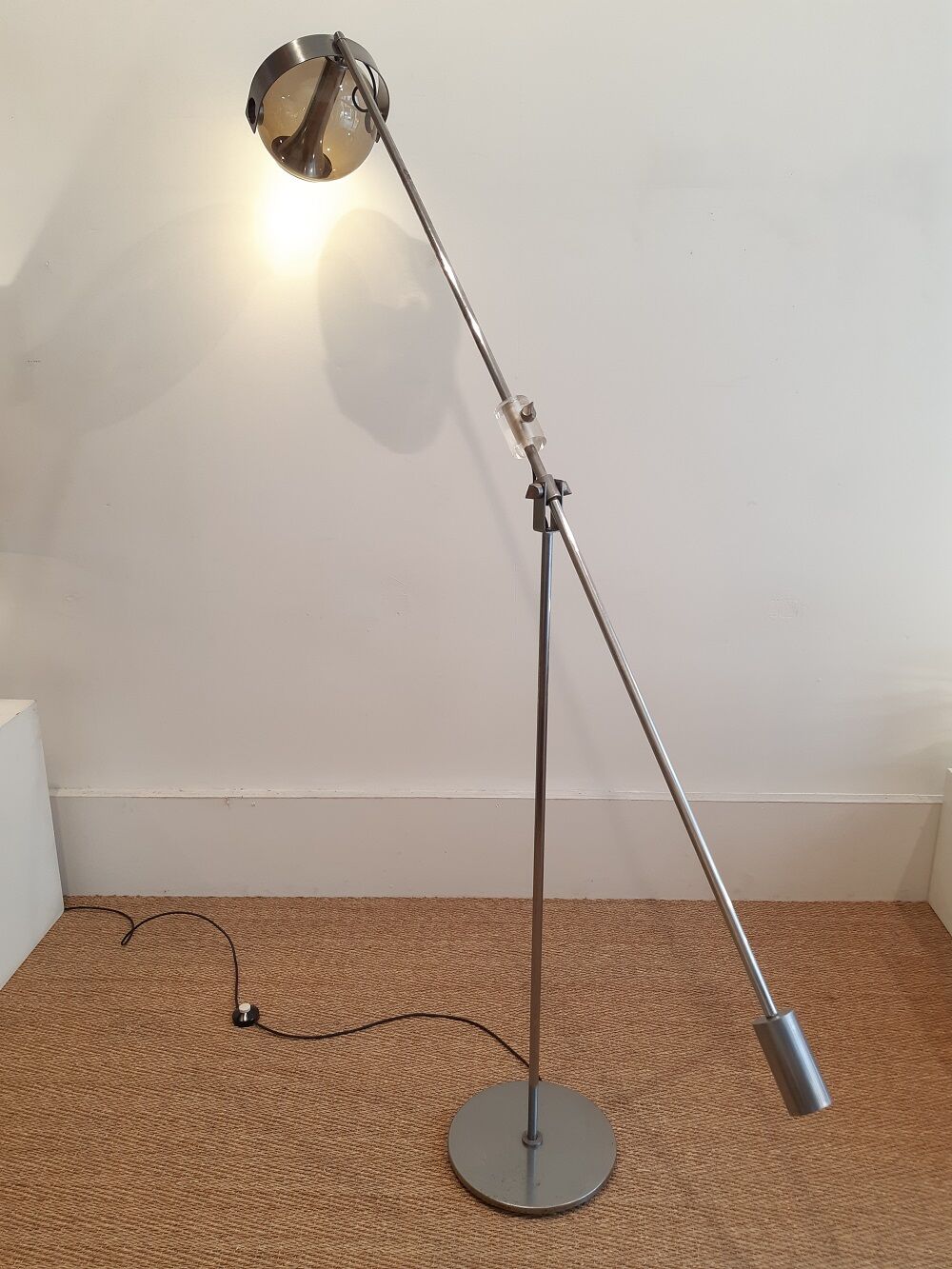 Oriantal lamppost from the1970s