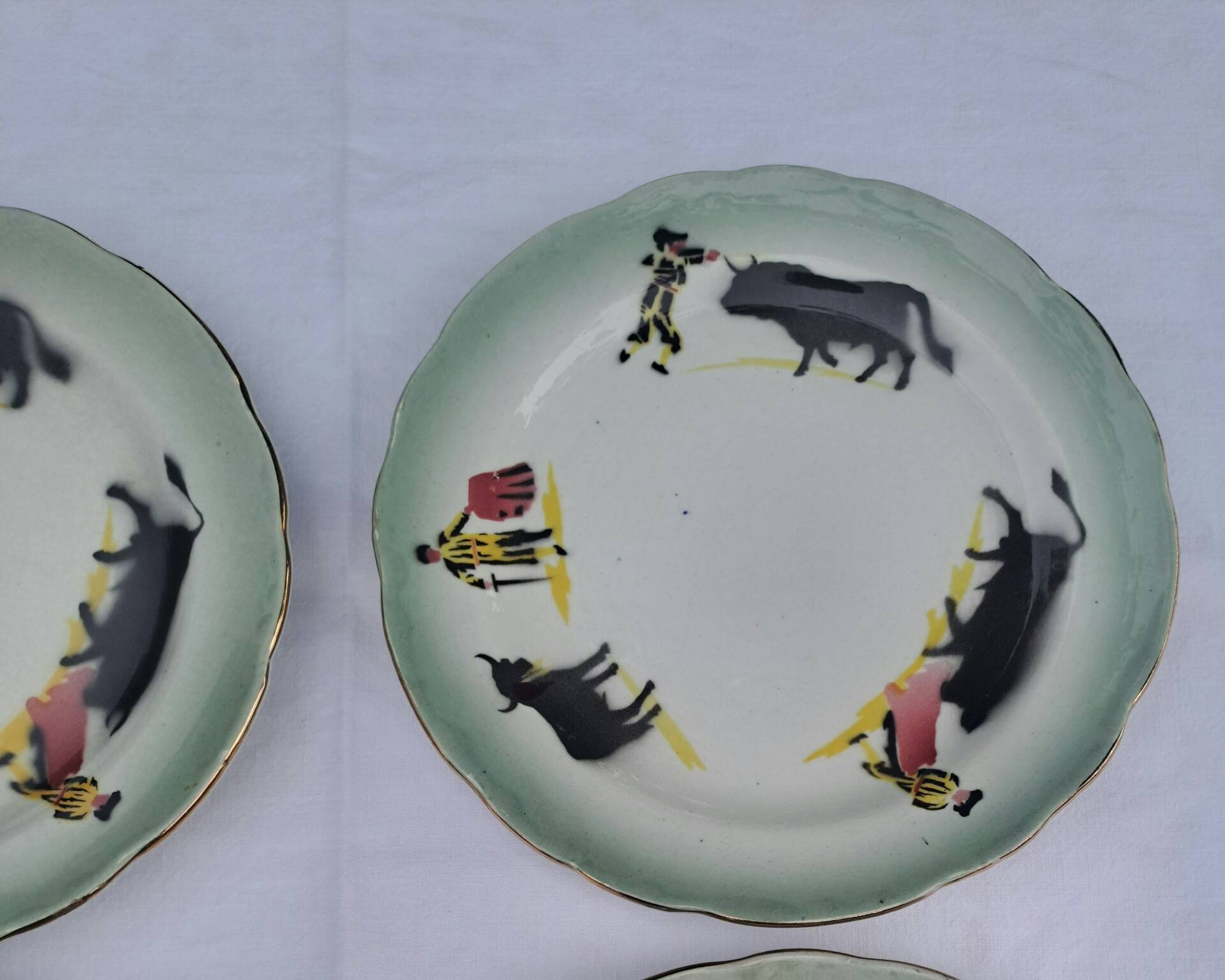 4 dessert plates bullfighting Choisy Le Roy Terre De Fer