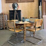 Half-moon folding table in walnut