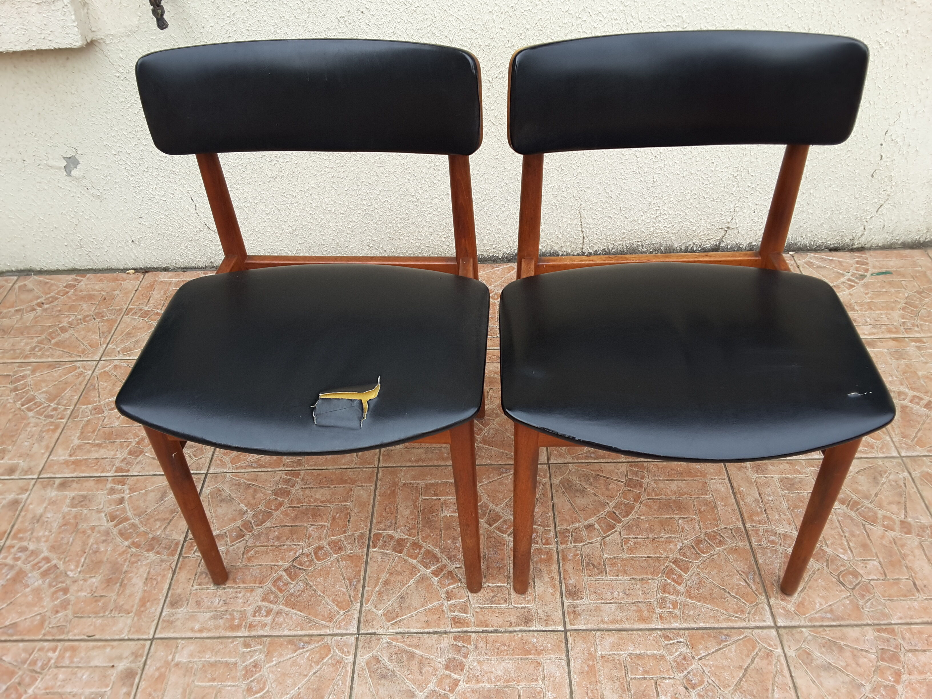 Set of 4 Scandinavian chairs by S. Chrobat for Sax
