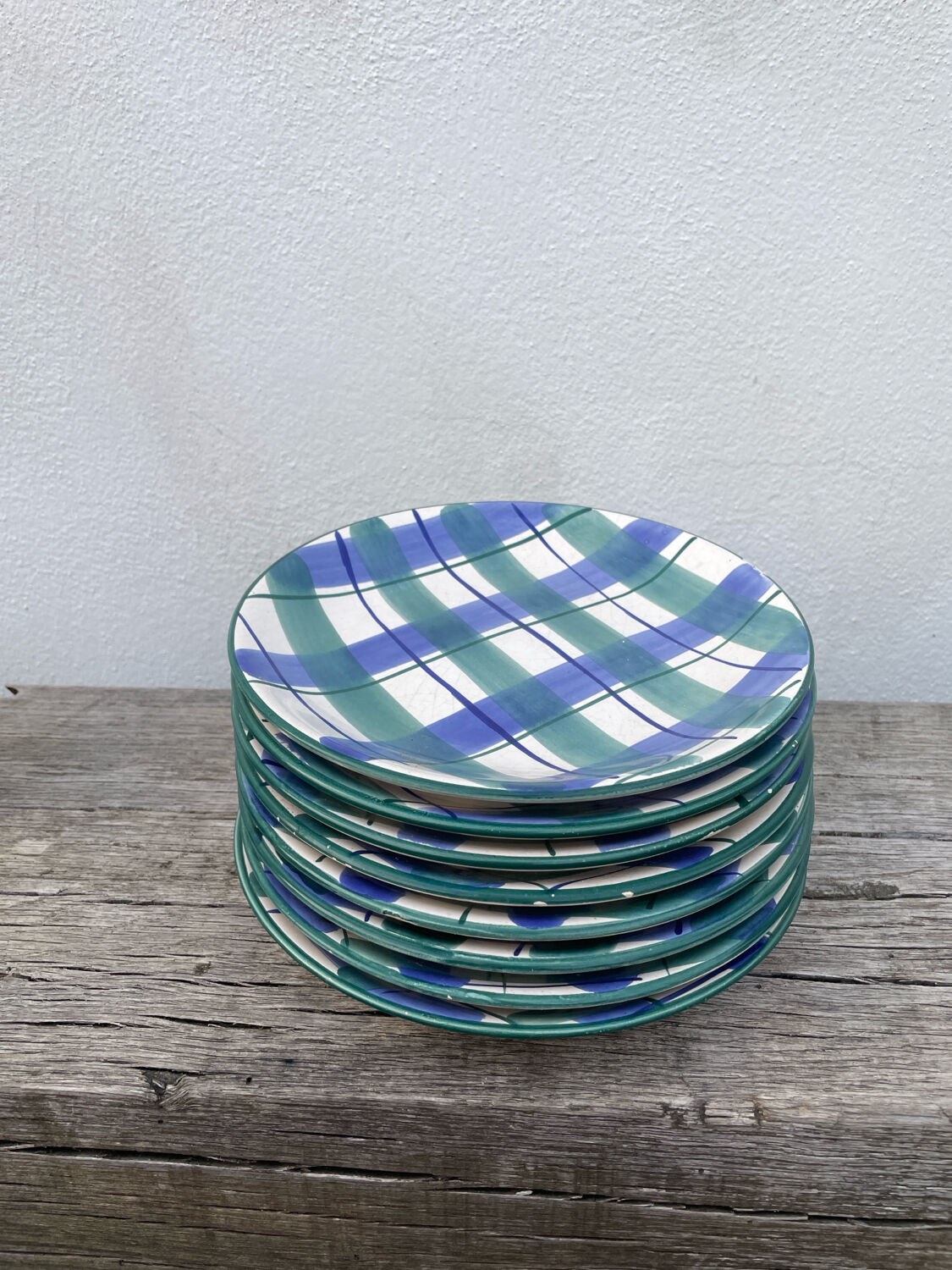 8 green and blue checked dessert plates
