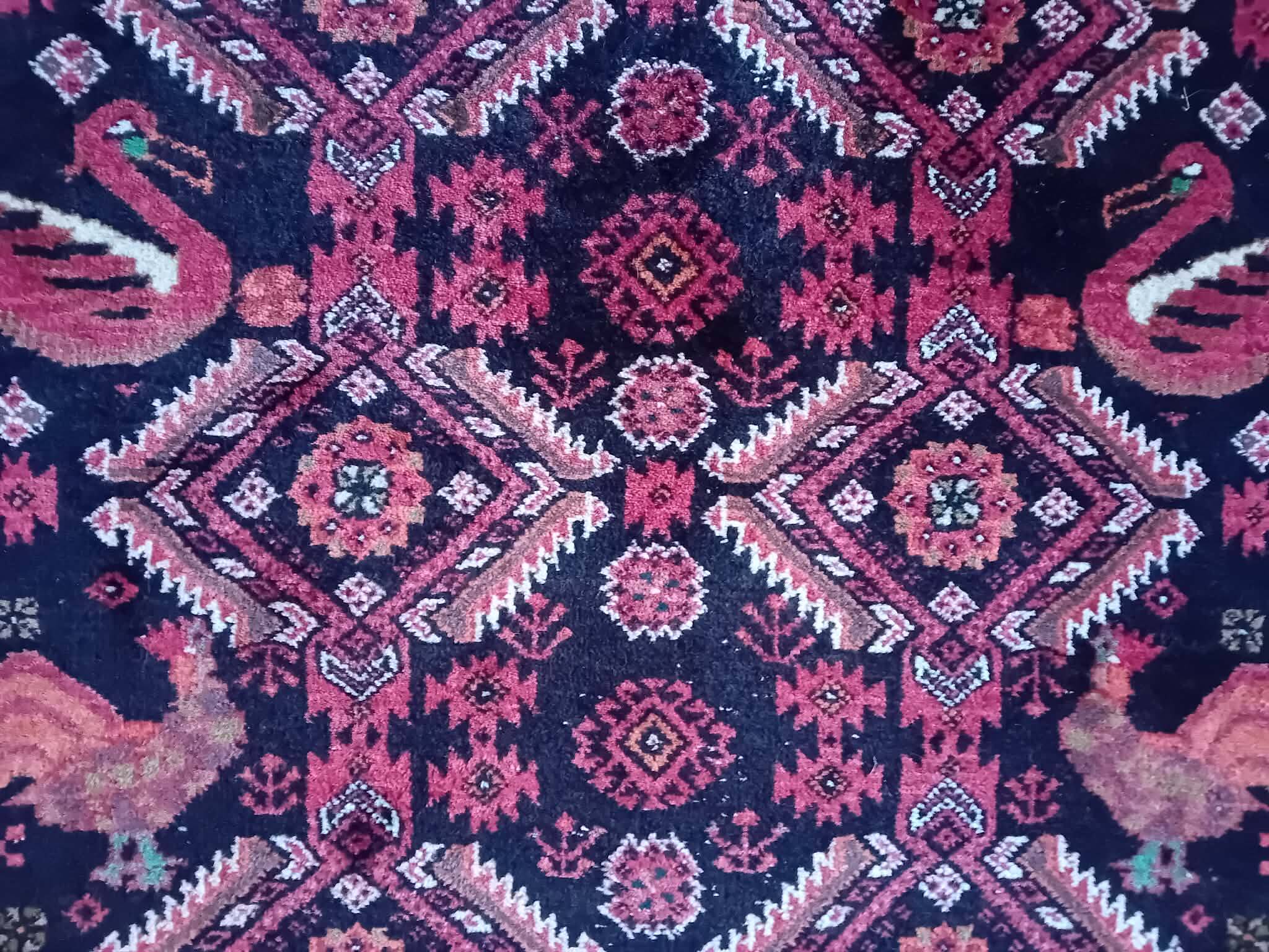 Handmade Belouch Persian rug 198x109cm