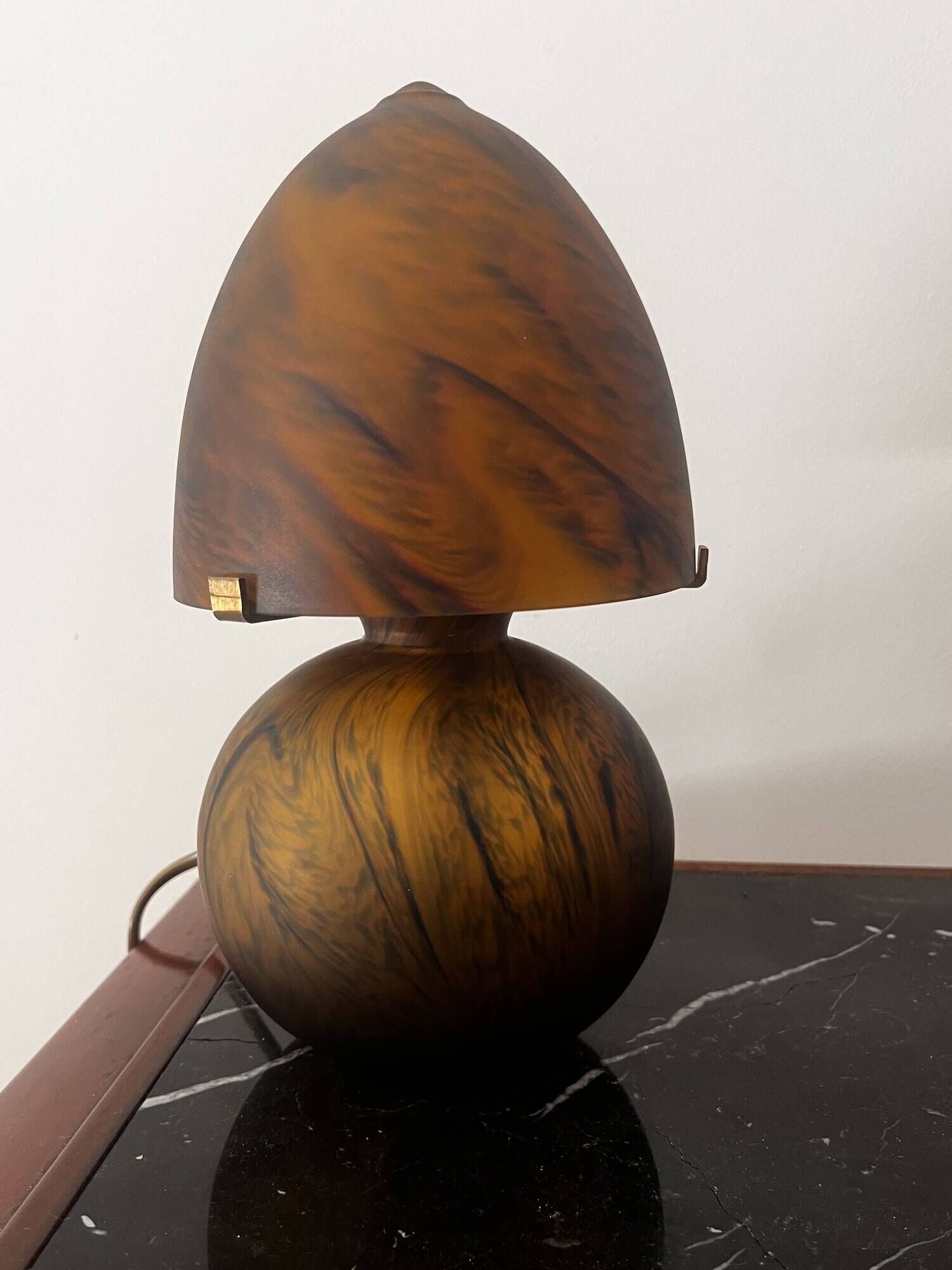 Mushroom lamp glass paste
