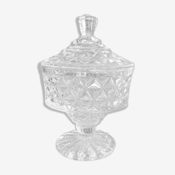 Glass candy box with engraved patterns