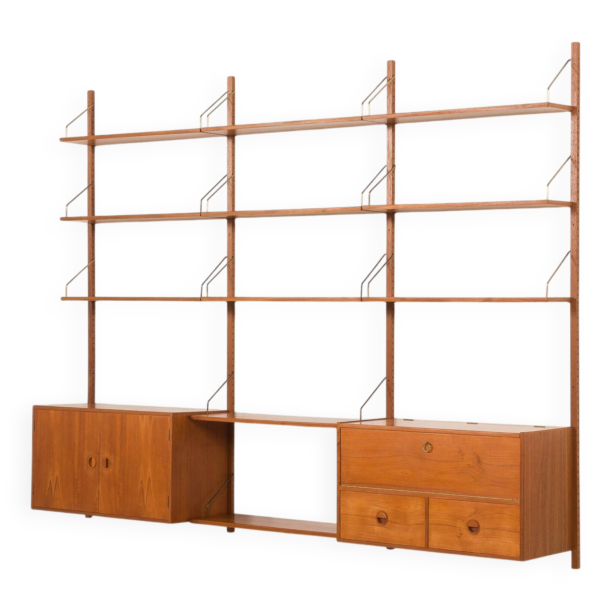 Hansen&Guldborg 3 bay teak wall unit with a bar cabinet for HG Furniture, D