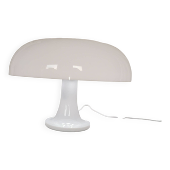 White plastic mushroom lamp