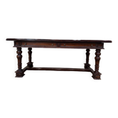 Table de salle à manger Louis XIII en noyer massif