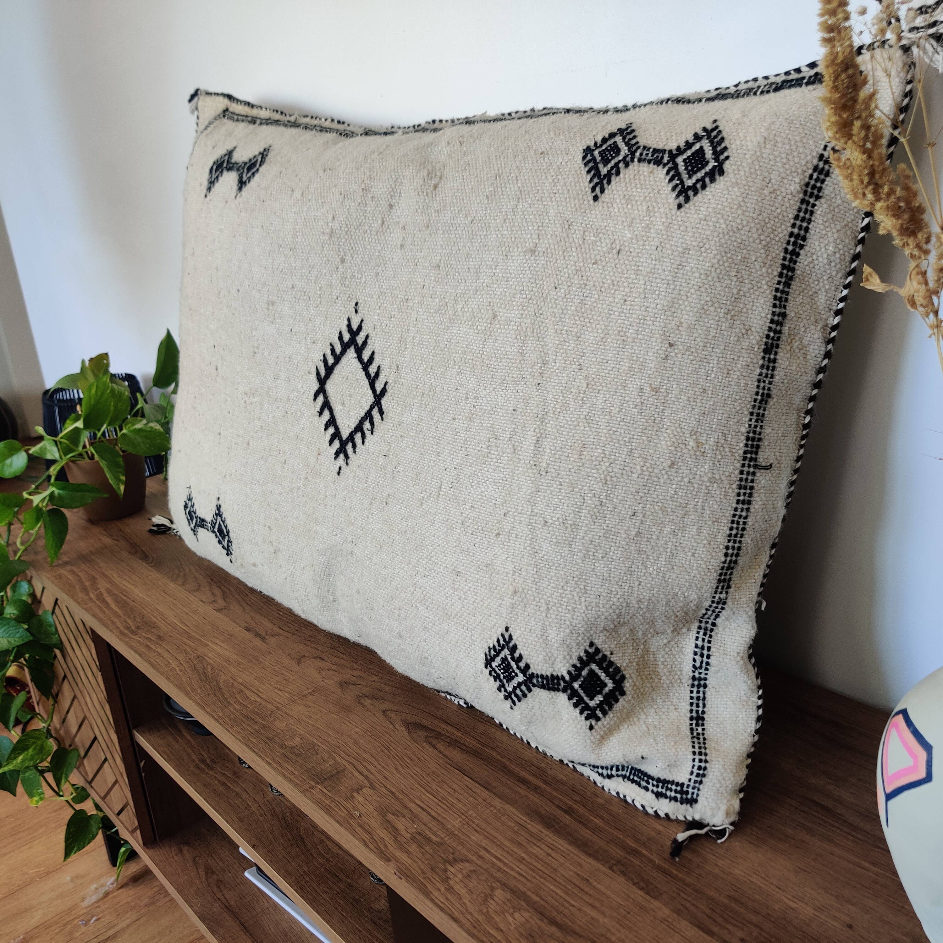 Large white ethnic Berber cushion 60x90 cm