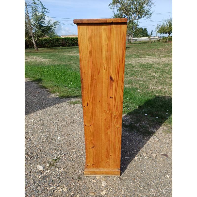 12-drawer craft cabinet