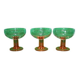 Lot de 3 coupe à pieds rose Luminarc France