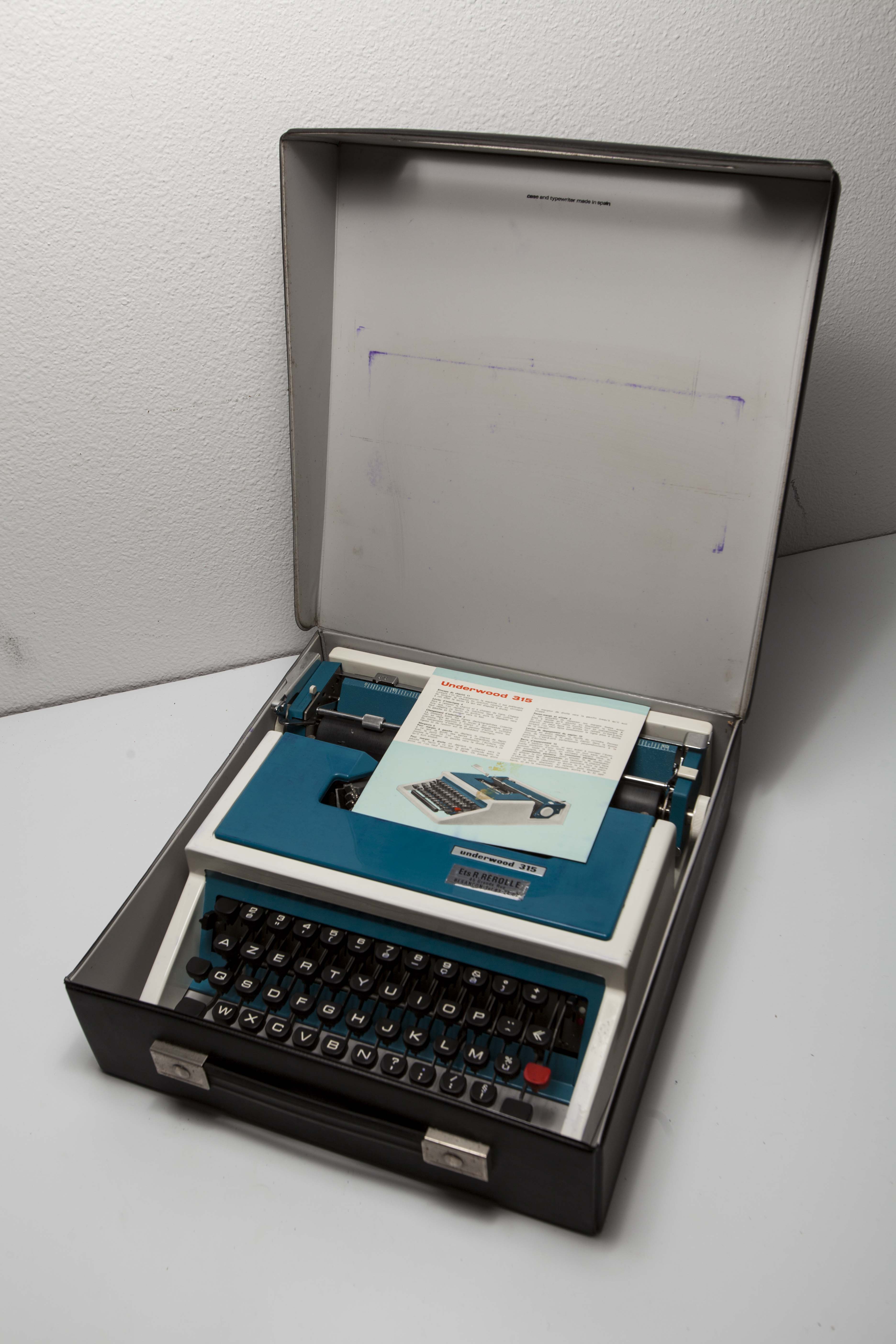 Blue Underwood 315 portable typewriter