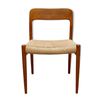 Chaise modèle 75 Niels Moller en teck