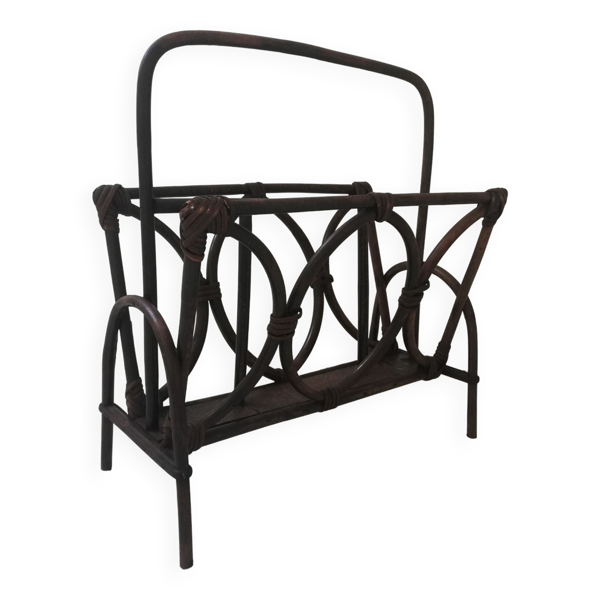 Rattan magazine holder