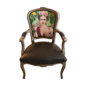 Fauteuil style Louis XV rénové dossier Frida Kahlo