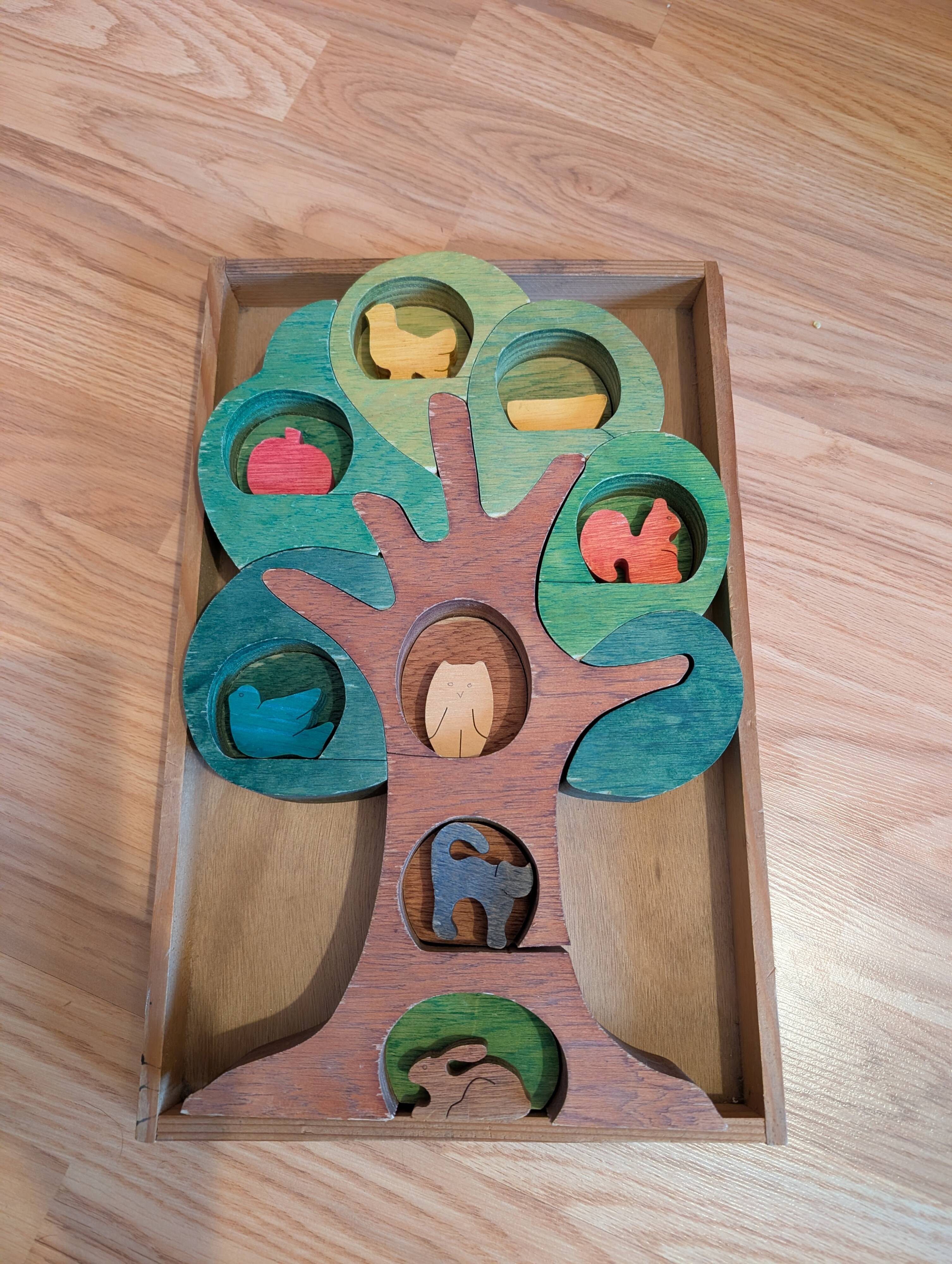 Wooden tree toy