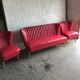 Ensemble salon vintage 1960s en vinyle pourpre — canapé 2 places et 2 fauteuils