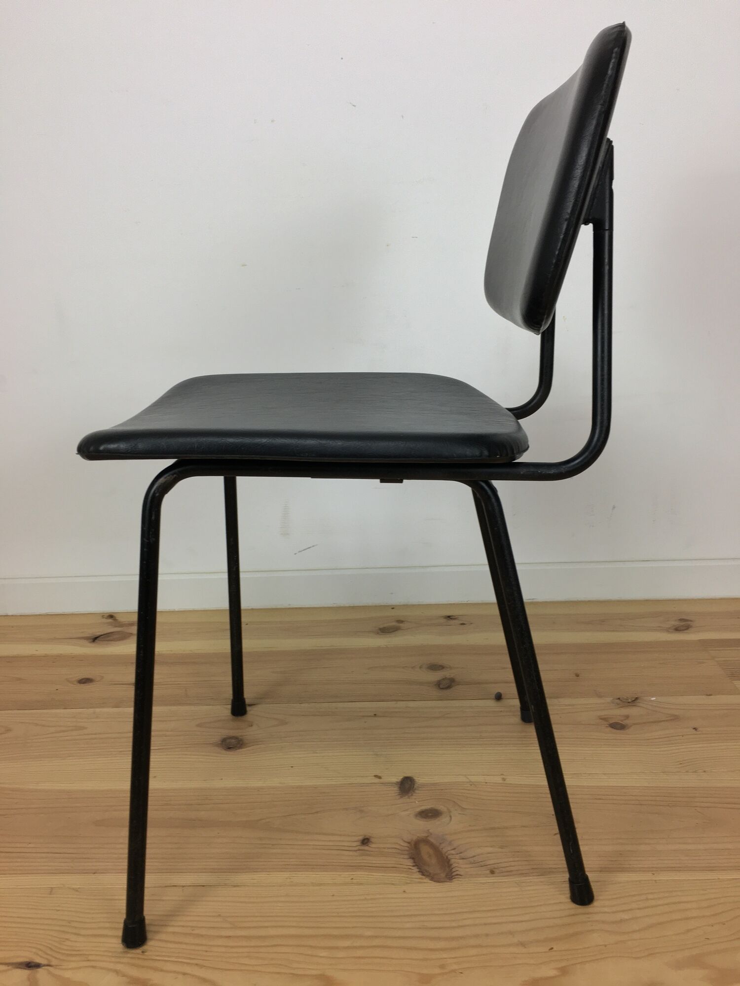 Airborne chair, Carolina Prefacto, 1950, metal and black skai