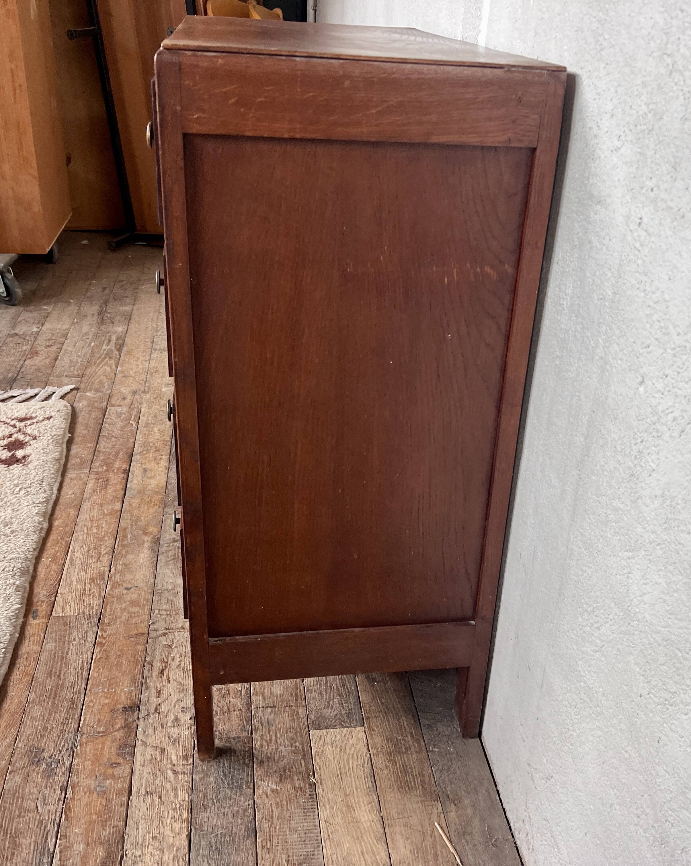 Commode vintage en bois