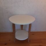 Pedestal table