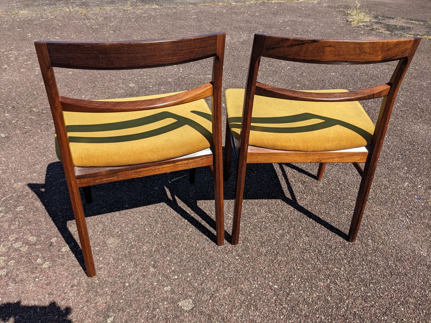 Pair of chairs by Henning Kjaernulf for Mobelfabrik