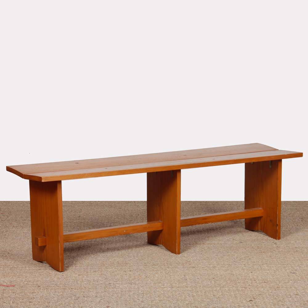 Vintage pine bench, 20th-century work.