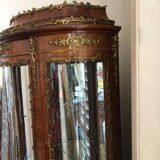Louis XV style rounded showcase