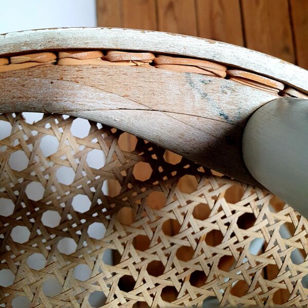 Chaise de bistrot cannée