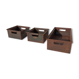 Metal industrial crates