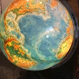Bright old globe Duplex