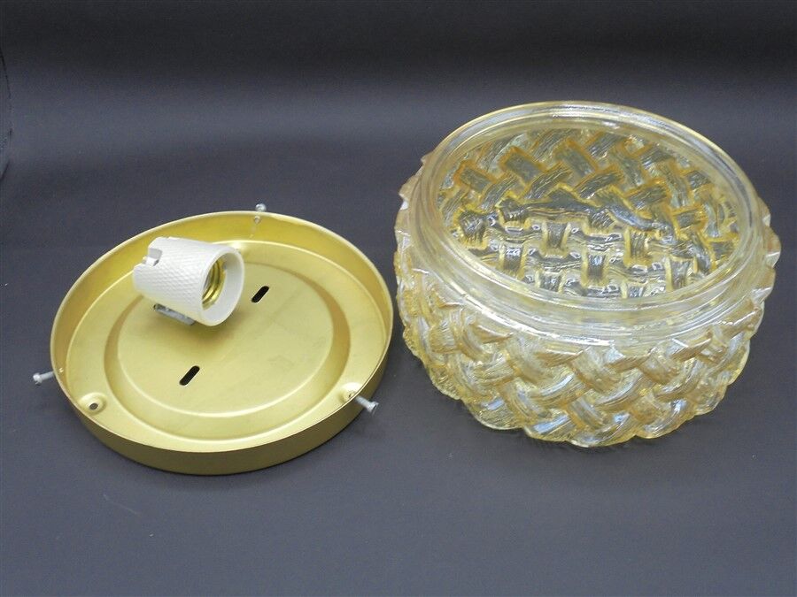 Vintage round ceiling