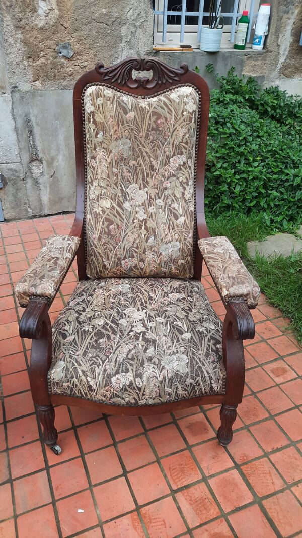 Paire de fauteuils style Louis Philippe