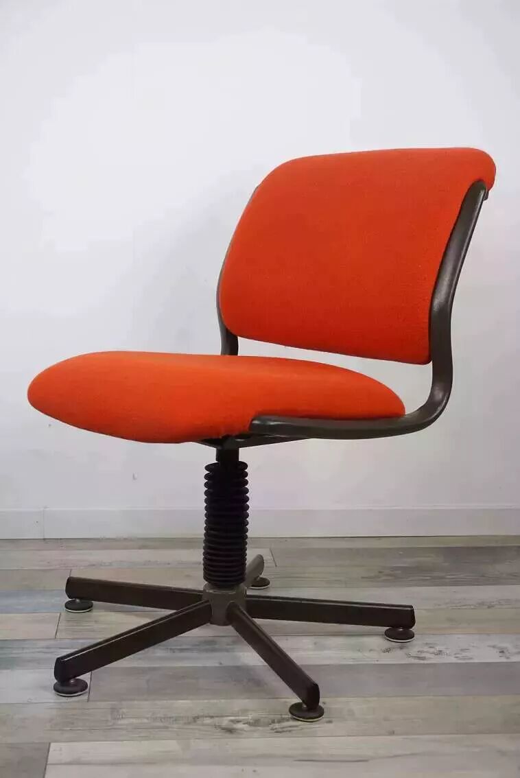 70s/80s swivel office chair by Roneo